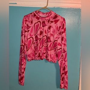 Long sleeve pink heart crop top